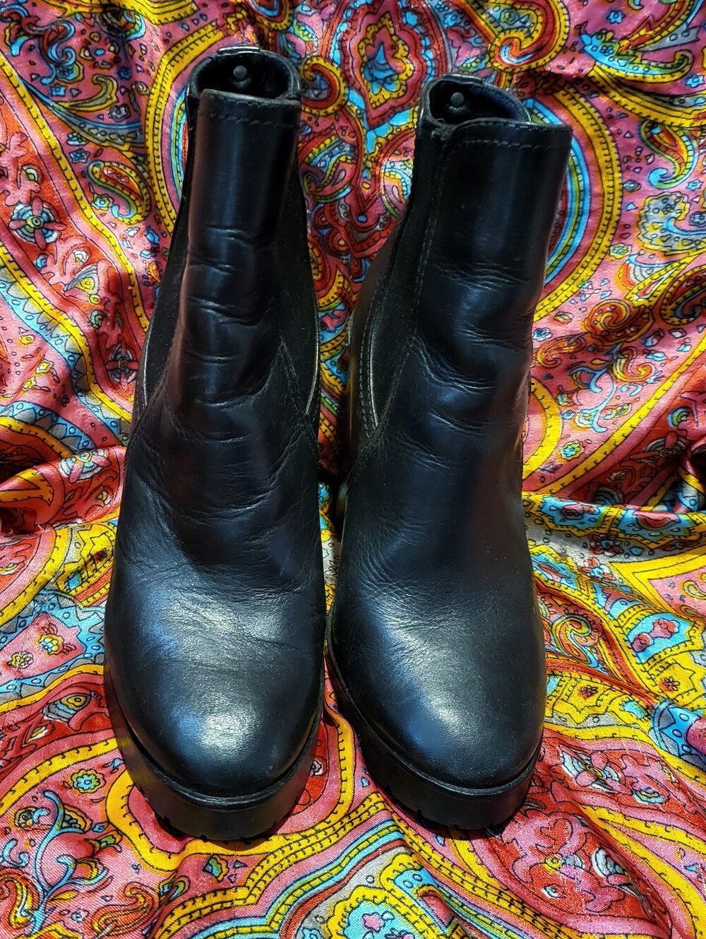 Michael Kors Wedge Heel Chelsea Ankle Boots Booties Black Leather Women's Size 5 - Picture 3 of 5